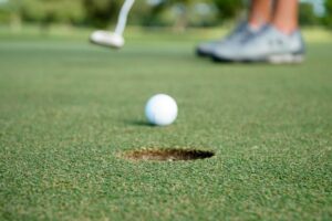 Golf putt